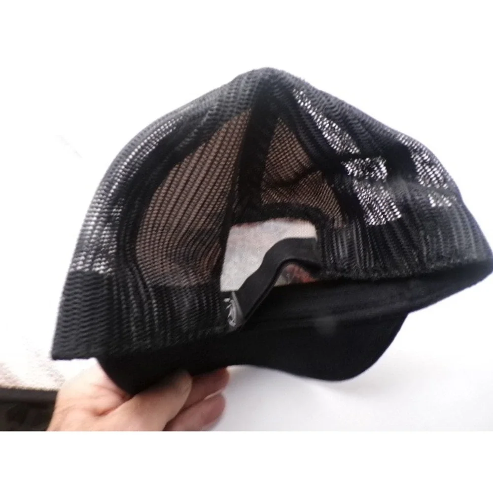 Ariat trucker hat
